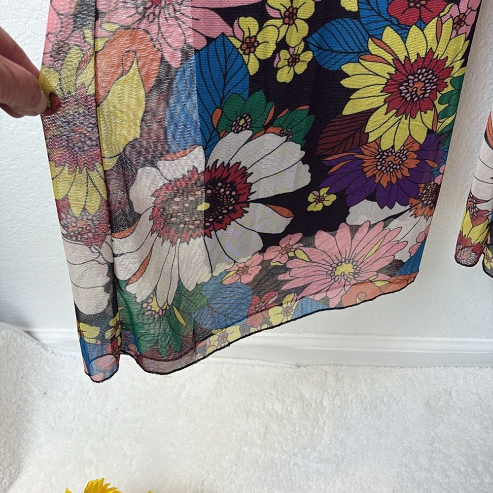 NWT Petit Pois by Vivian G Floral Multicolor Flared Pants - Picture 3 of 6